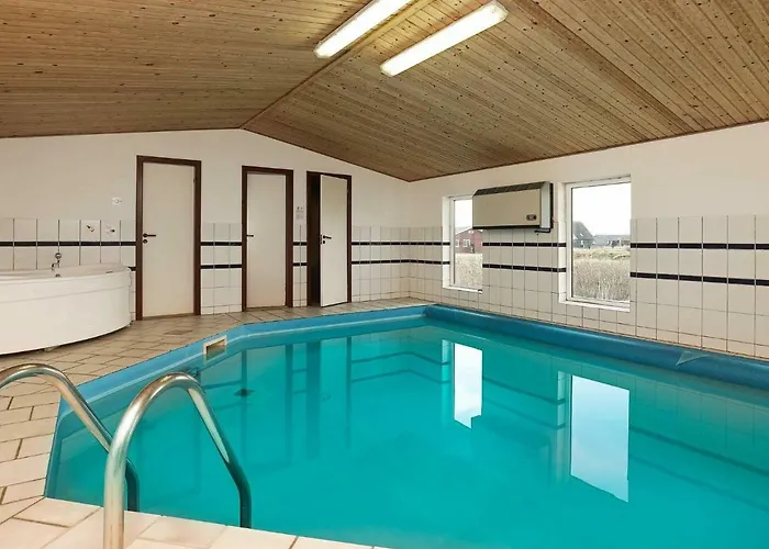 10 Person In Harboore-by Traum Harboør